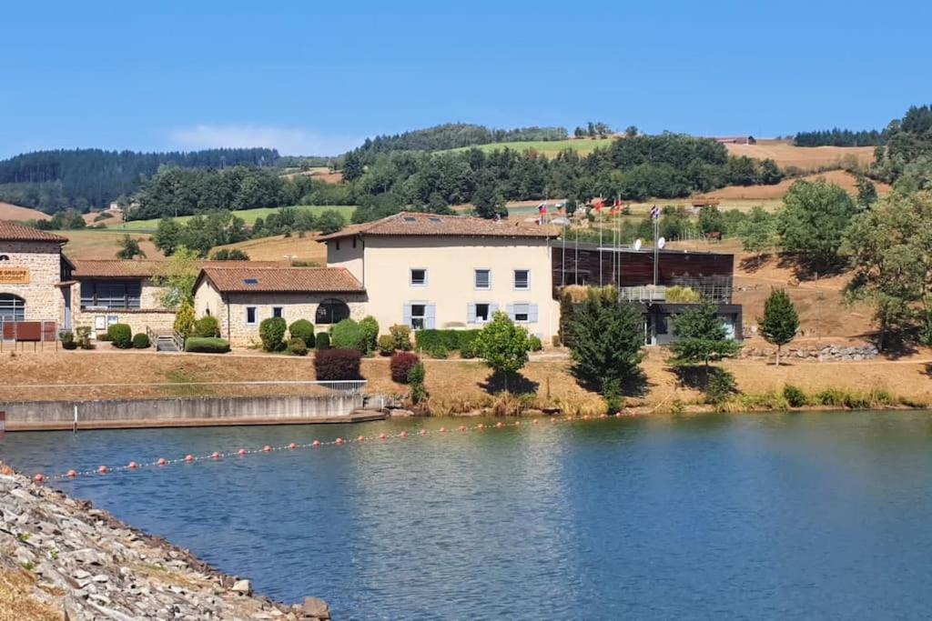 Joli Gite Rural Dans Un Havre De Paix Saint-Bonnet-le-Troncy 외부 사진